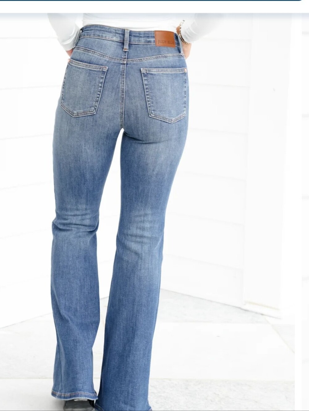 Judy Blue Golden Hour midrise flare jeans 11/30 - Picture 2 of 16